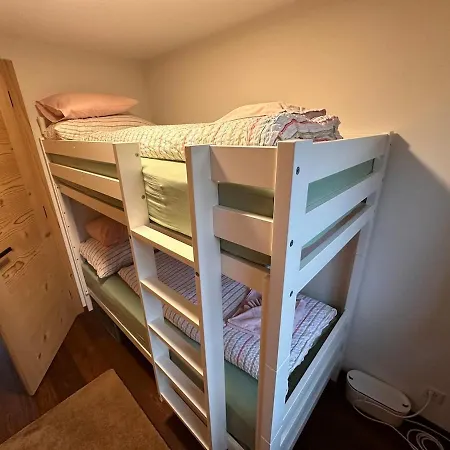 Solaria, 3 Bedrooms In Alpesi faház